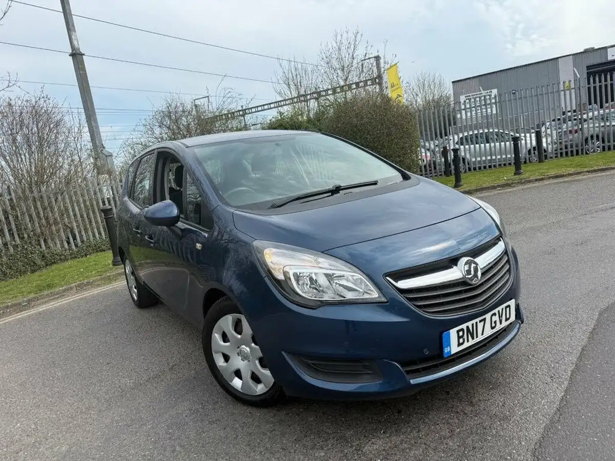 2017-vauxhall-meriva-14i-16v-turbo-club-120ps-auto-big-3