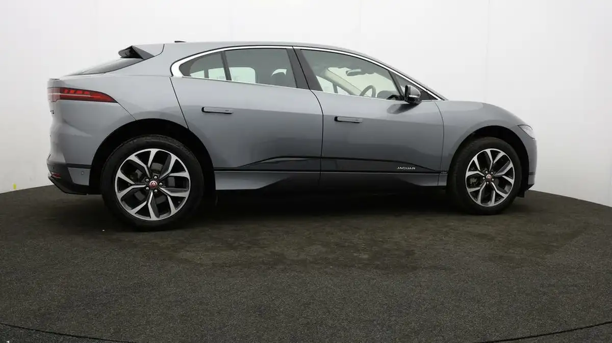 2021-jaguar-i-pace-ev400-hse-big-31