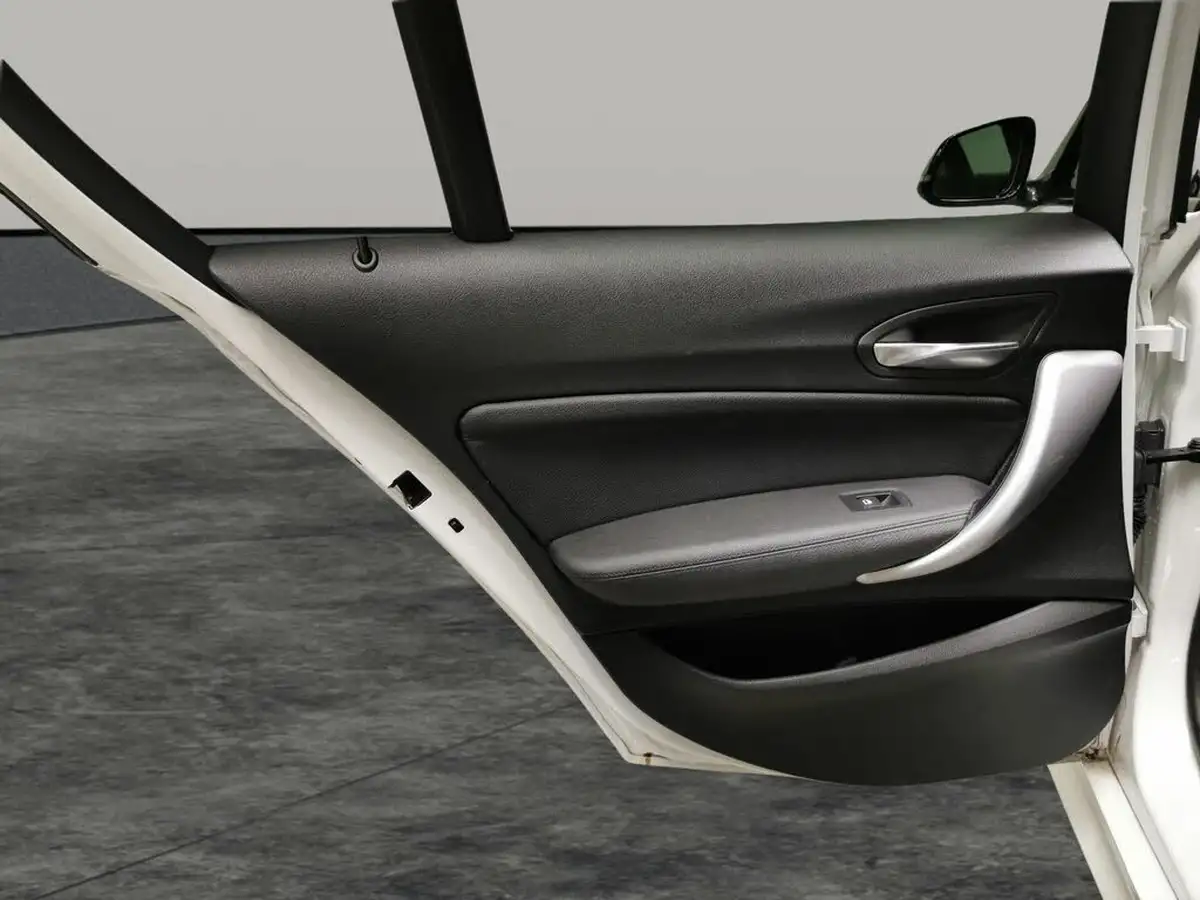 2019-bmw-1-series-30-m140i-shadow-edition-5d-big-27