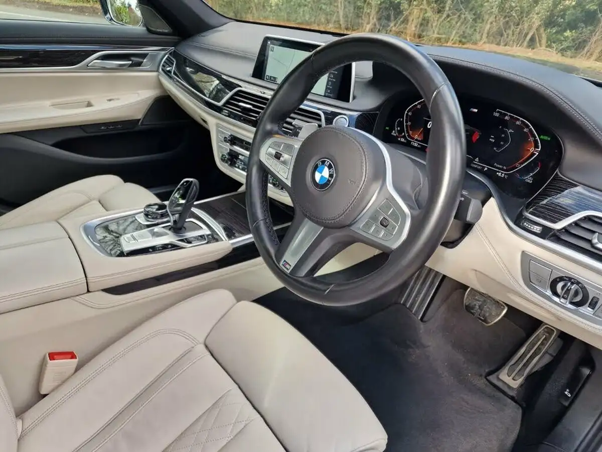 2022-bmw-7-series-30td-730d-m-sport-big-21