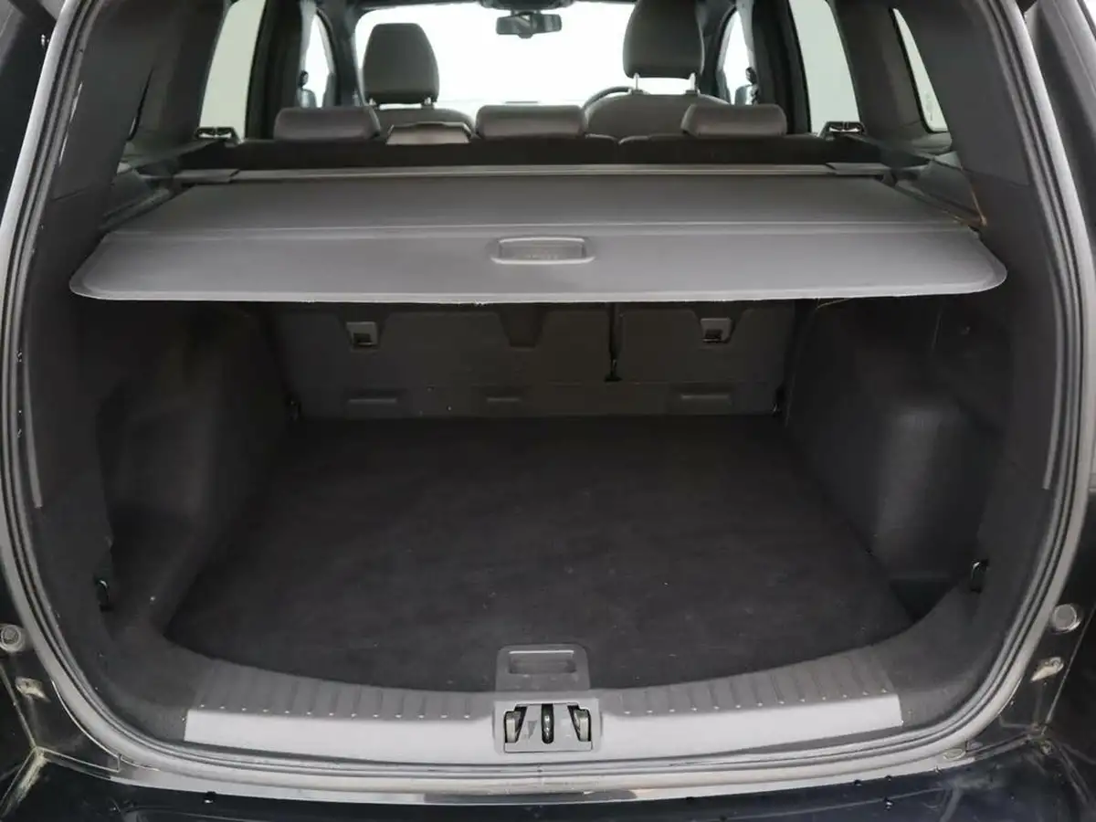 2019-ford-kuga-20tdci-st-line-180ps-awd-powershift-big-6