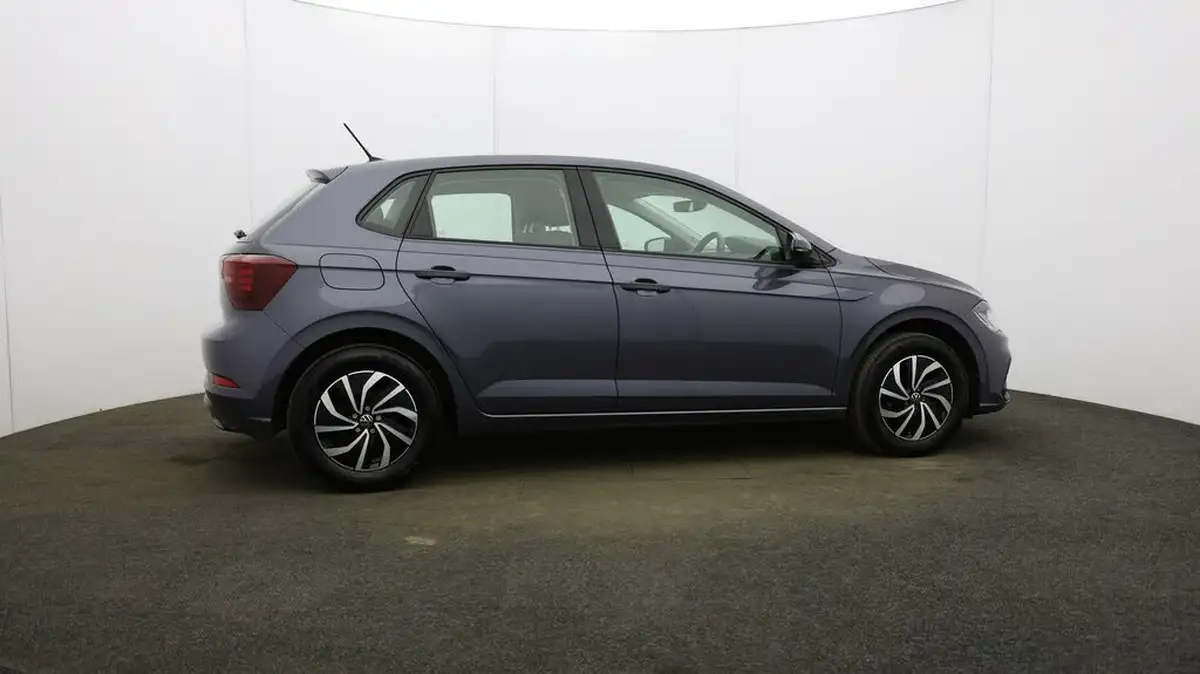 2022-volkswagen-polo-10-tsi-life-dsg-big-44