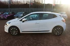 2021-renault-clio-10-tce-iconic-edition-small-8