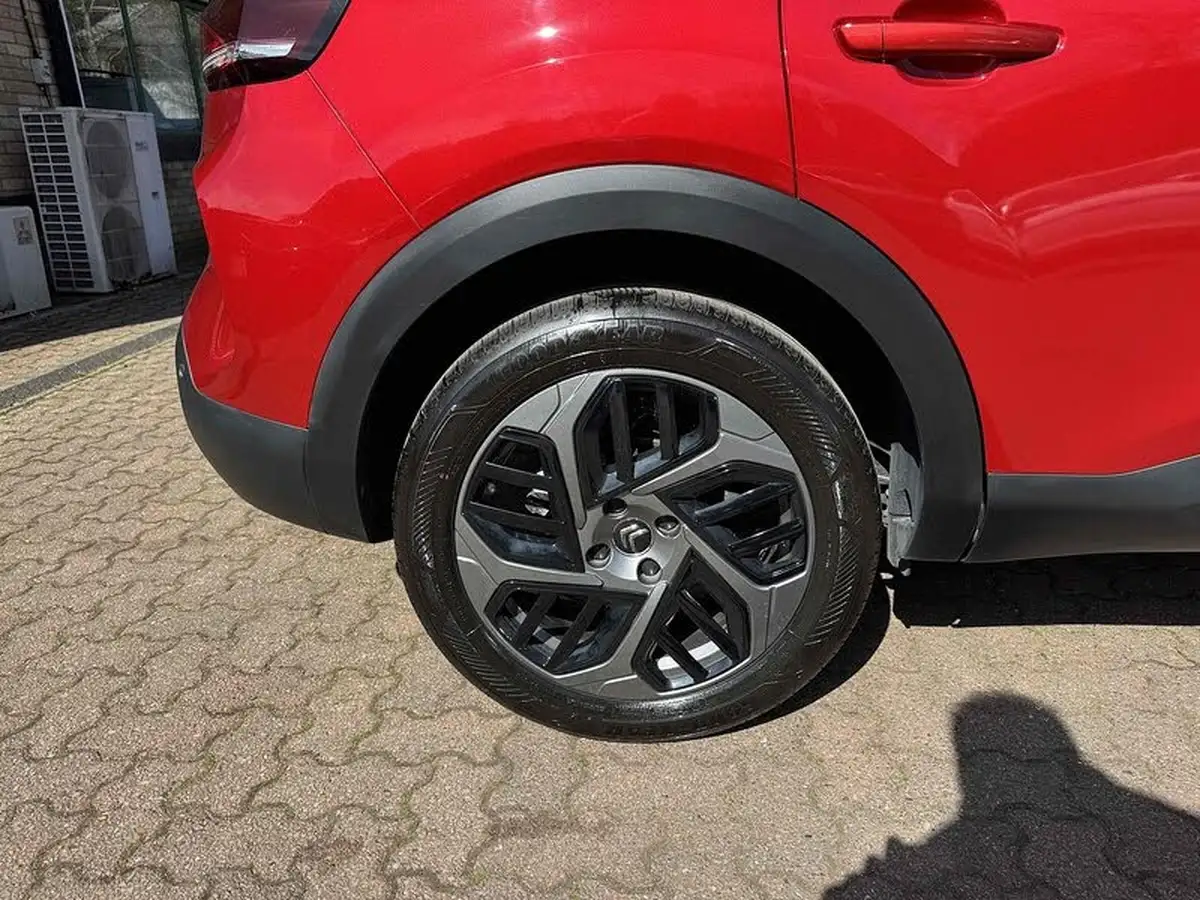 2022-citroen-c4-12-puretech-sense-plus-eat8-big-33