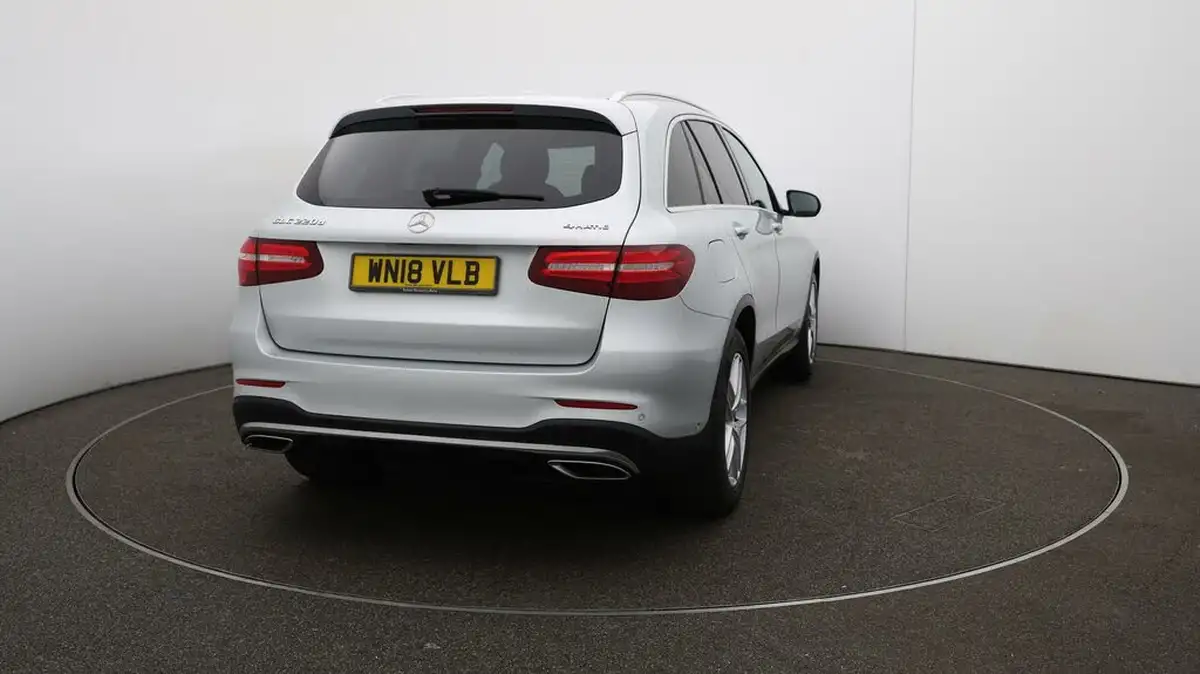 2018-mercedes-benz-glc-class-21d-glc220d-amg-line-ss-station-wagon-5d-big-48