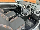 2015-citroen-c1-10-vti-airscape-feel-3d-small-12