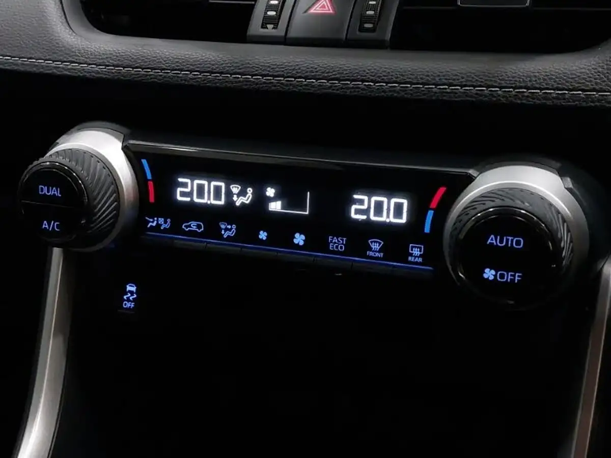 2022-toyota-rav4-25-vvt-i-design-215bhp-big-14