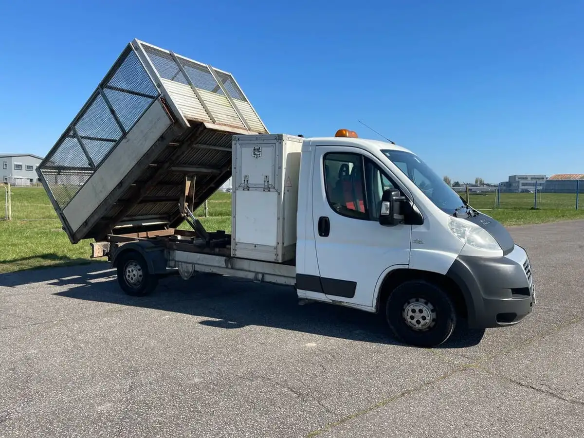 2012-fiat-ducato-23td-35-l3h1-130-l3h1-chassis-cab-big-13