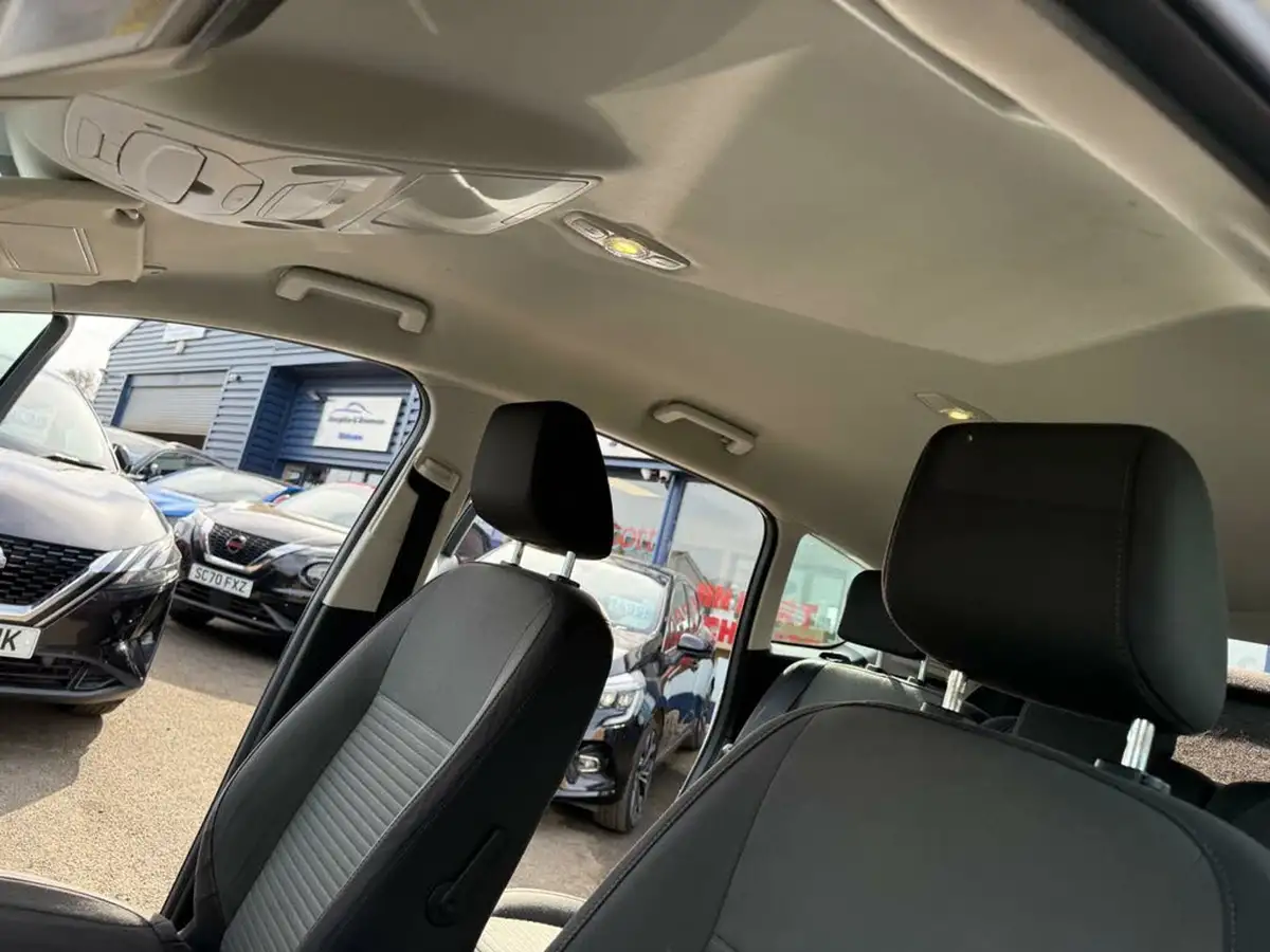 2018-ford-c-max-10t-titanium-125ps-big-29