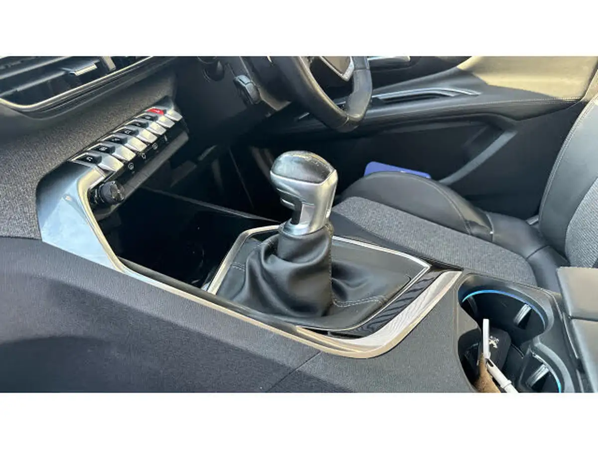 2020-peugeot-3008-suv-15-bluehdi-allure-big-12