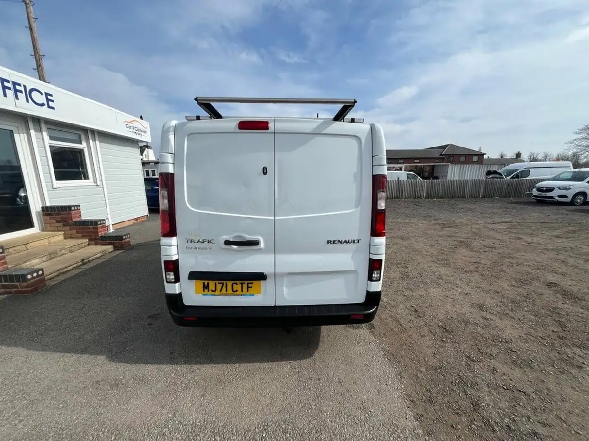 2021-renault-trafic-20dci-sl30-energy-145-business-panel-big-7