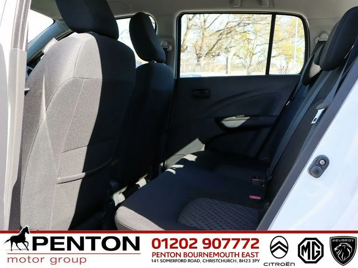 2015-suzuki-celerio-10-sz4-big-2