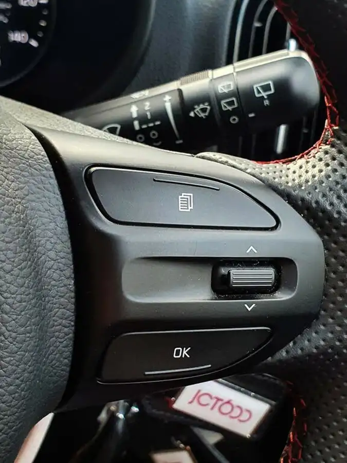 2022-kia-picanto-10-t-gdi-gt-line-big-27
