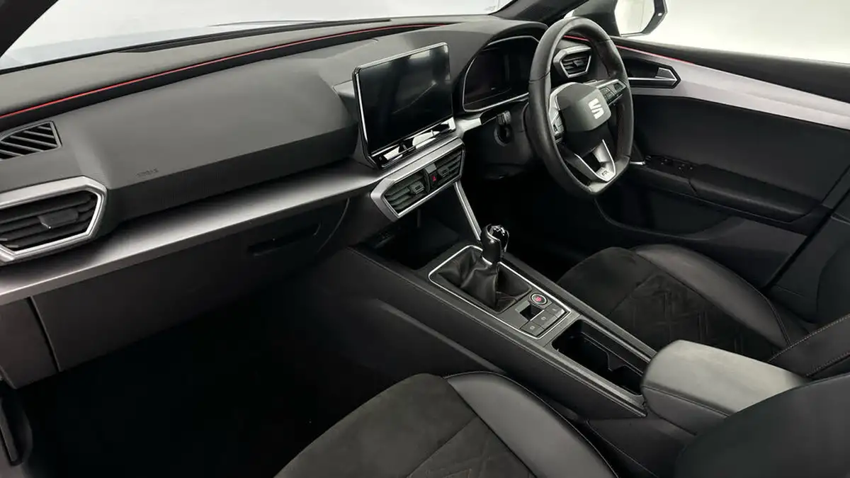 2021-seat-leon-15-tsi-evo-fr-sport-130ps-estate-big-8