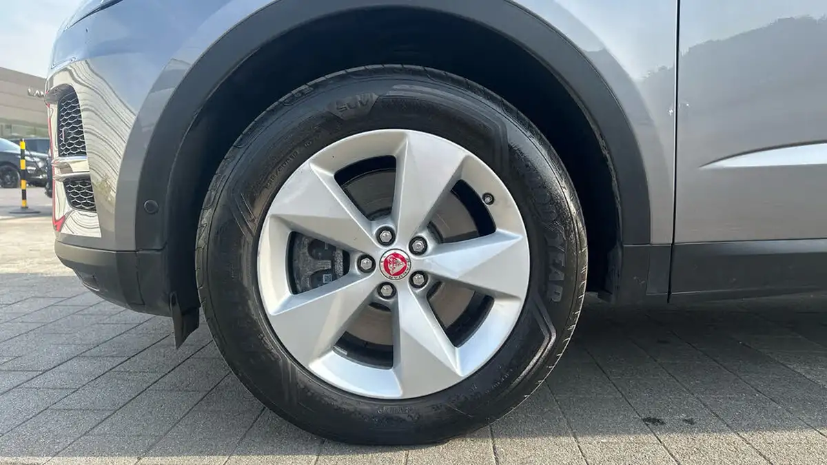2021-jaguar-e-pace-20-d165-s-awd-mhev-auto-big-24