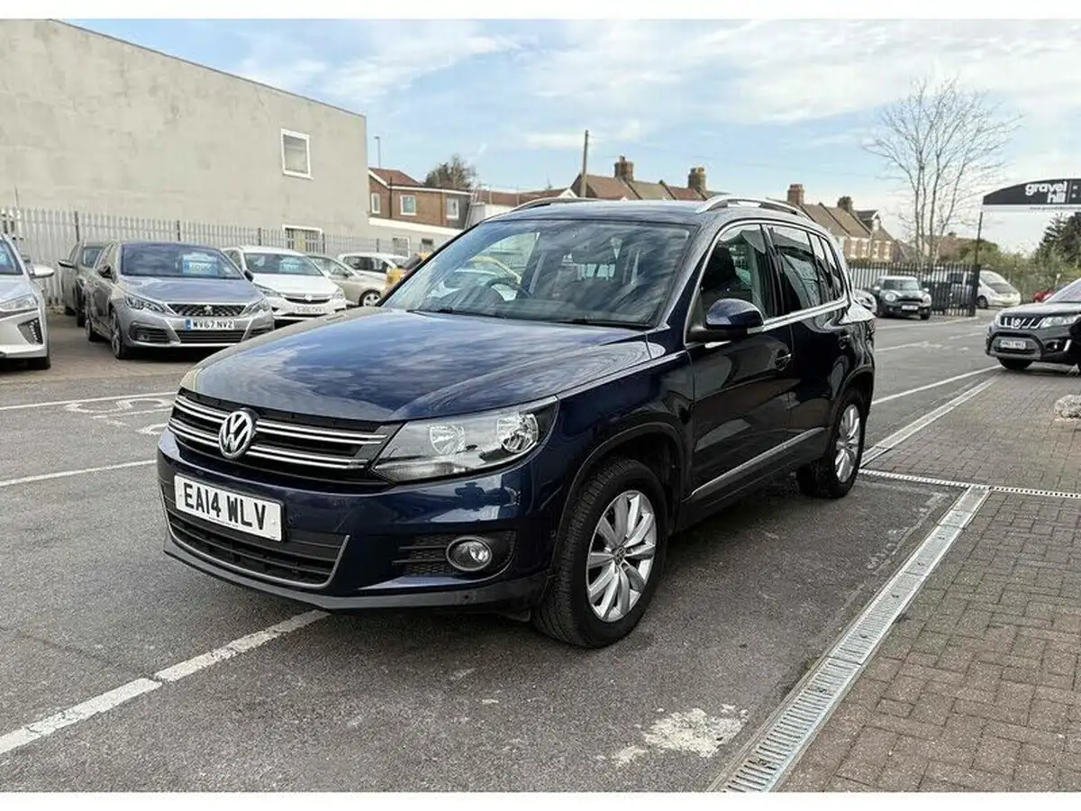 2014-volkswagen-tiguan-20tdi-match-140ps-4motion-bmt-dsg-big-2