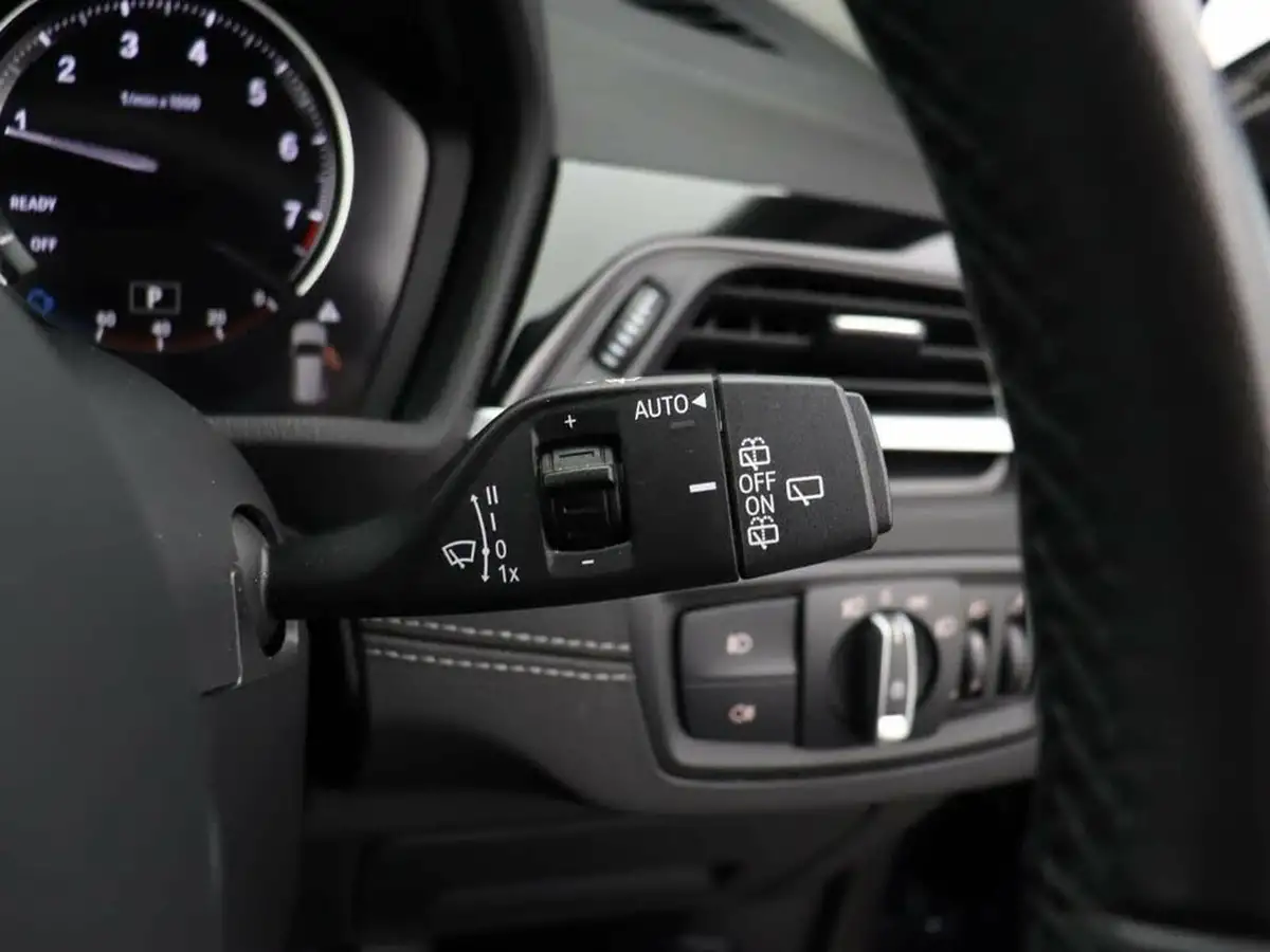 2021-bmw-x1-20-xdrive20i-sport-big-37