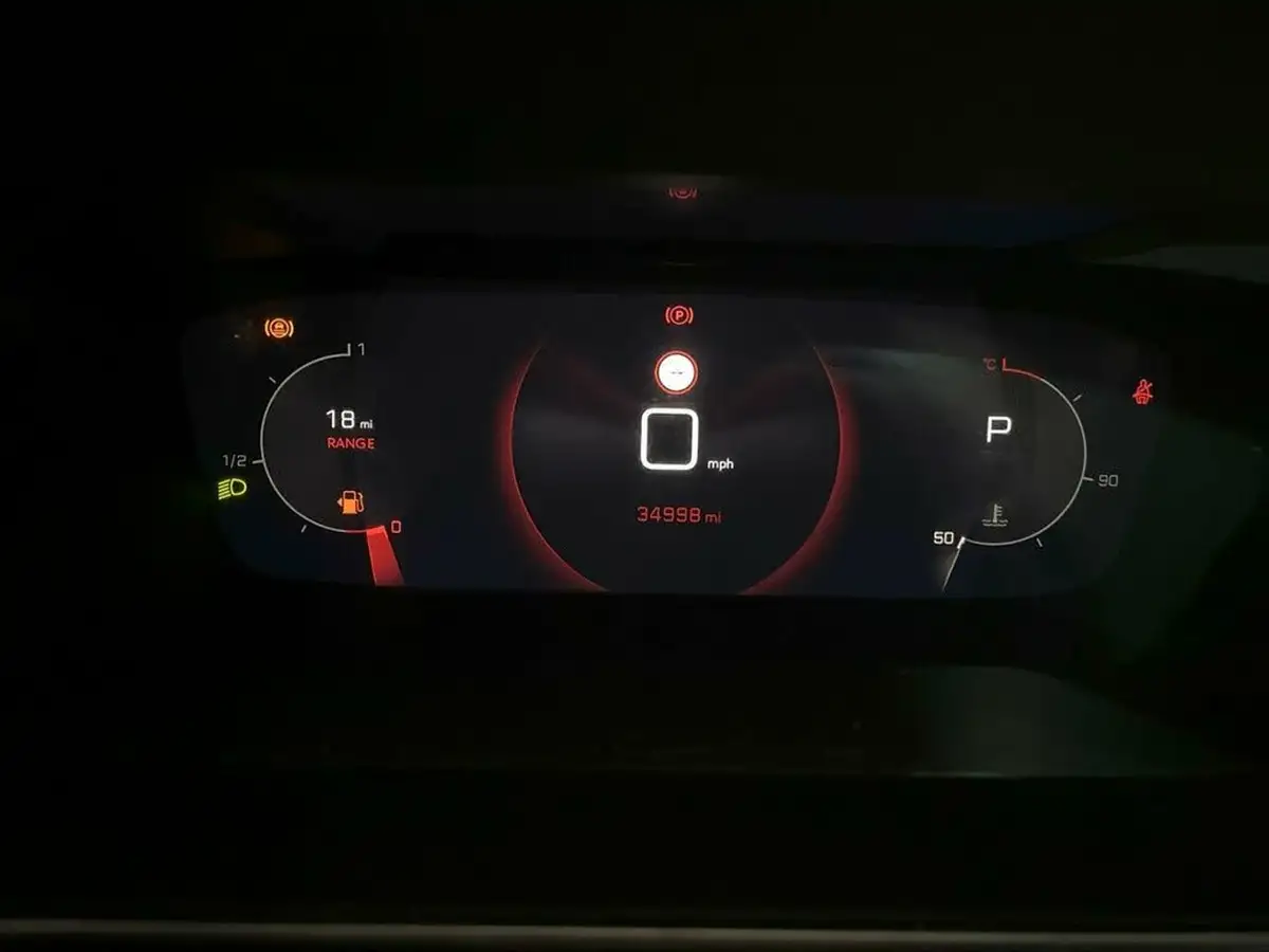 2020-peugeot-208-12-puretech-allure-100bhp-eat8-big-14