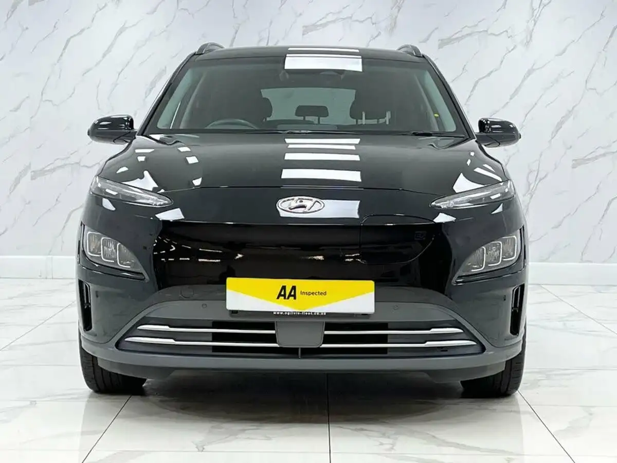 2022-hyundai-kona-e-premium-136ps-39kwh-big-3