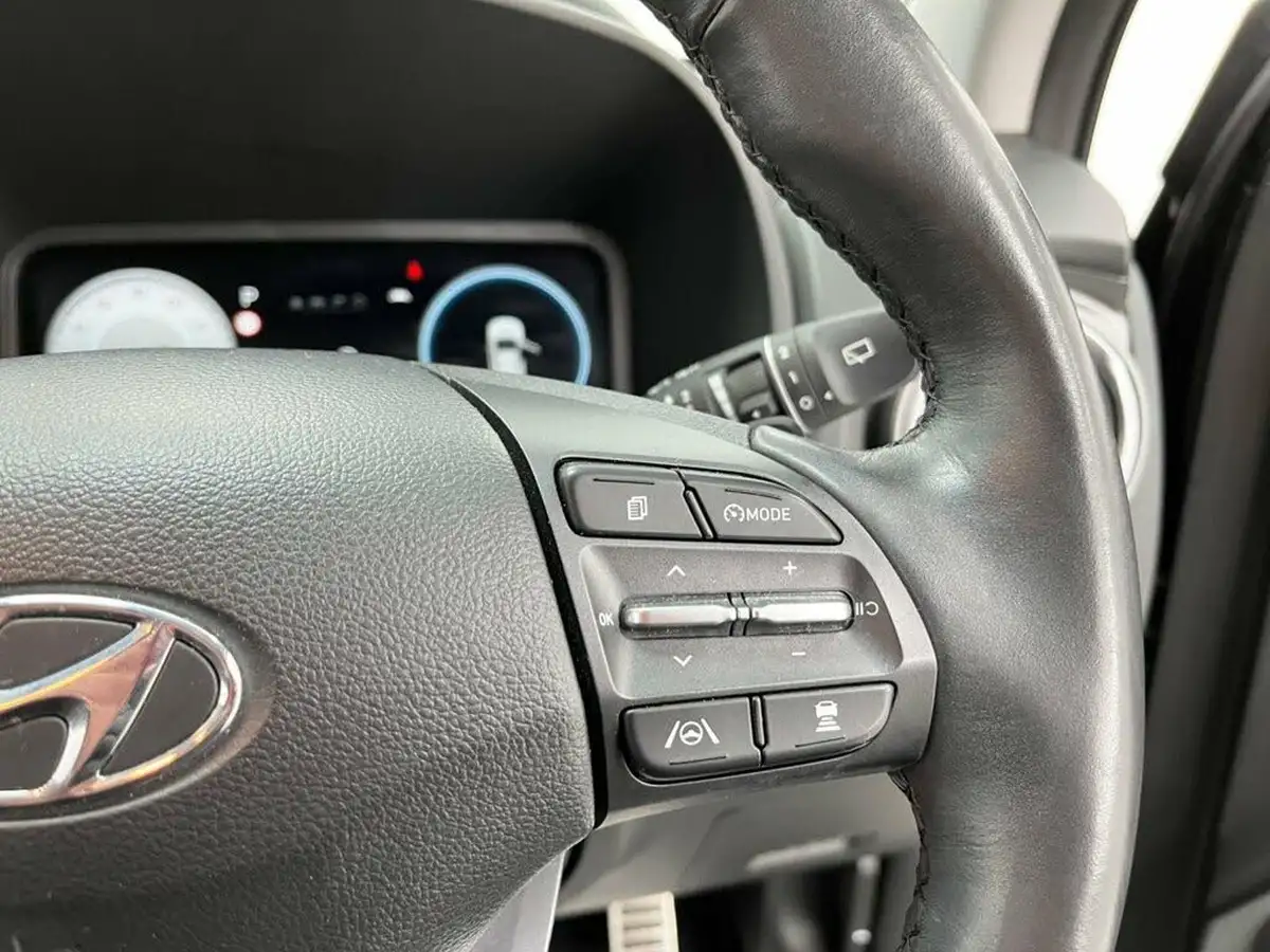 2022-hyundai-kona-e-premium-136ps-39kwh-big-27