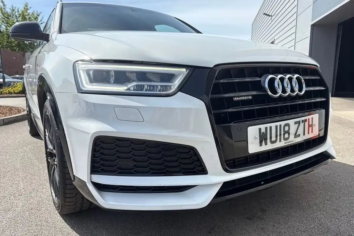 2018-audi-q3-20-tfsi-quattro-black-edition-big-8