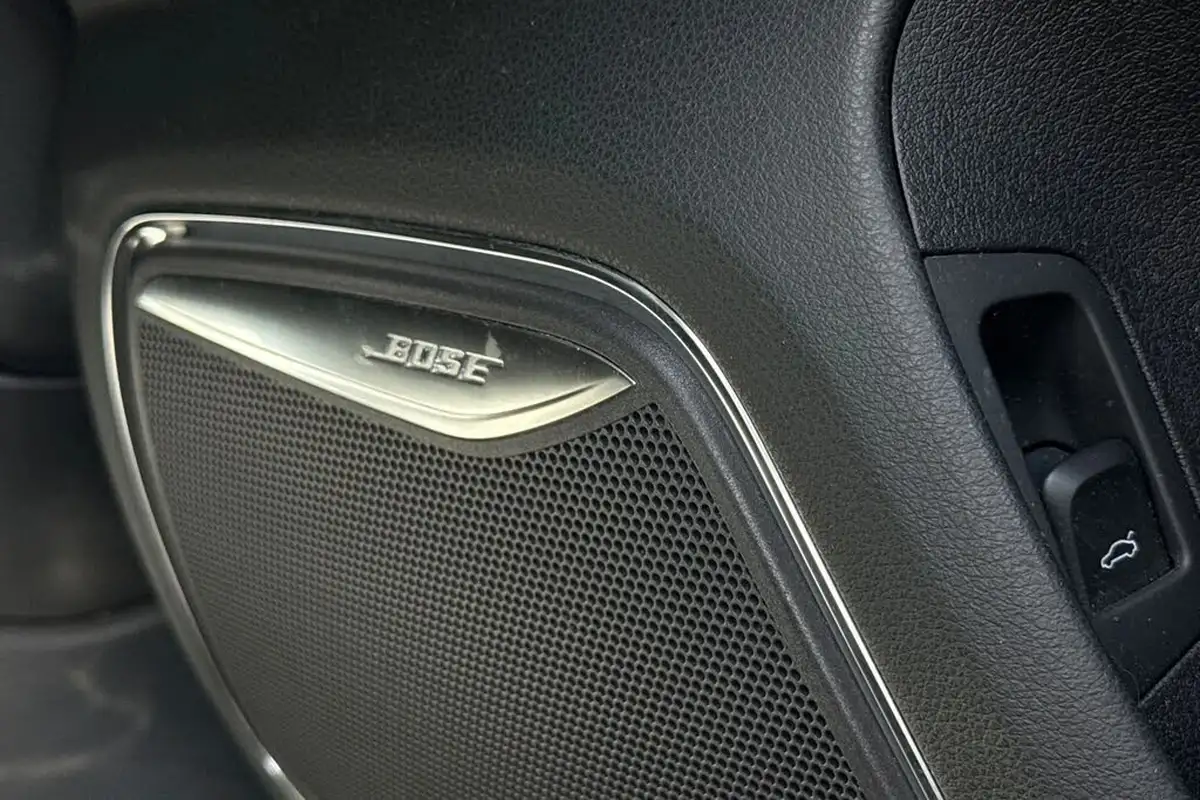 2018-audi-q3-20-tfsi-quattro-black-edition-big-56