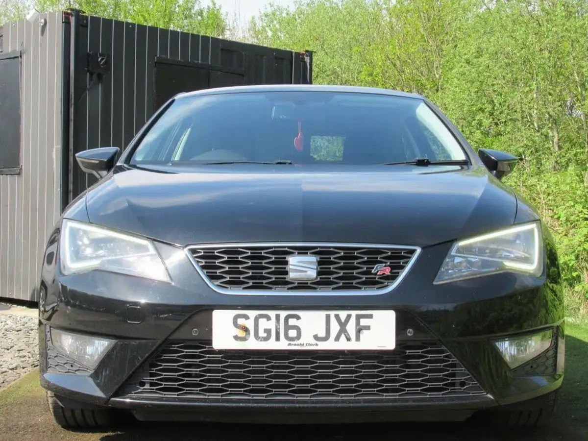 2016-seat-leon-20tdi-fr-tech-pack-150ps-sportcoupe-3d-big-1