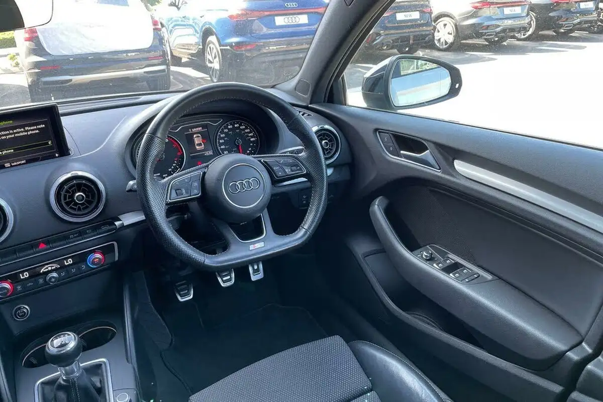 2019-audi-a3-15-35-tfsi-black-edition-cod-ss-saloon-4d-big-36