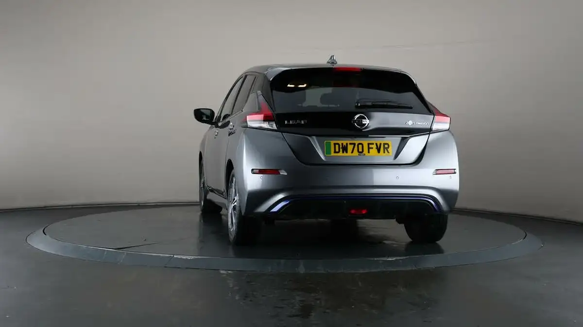 2021-nissan-leaf-e-n-connecta-big-38
