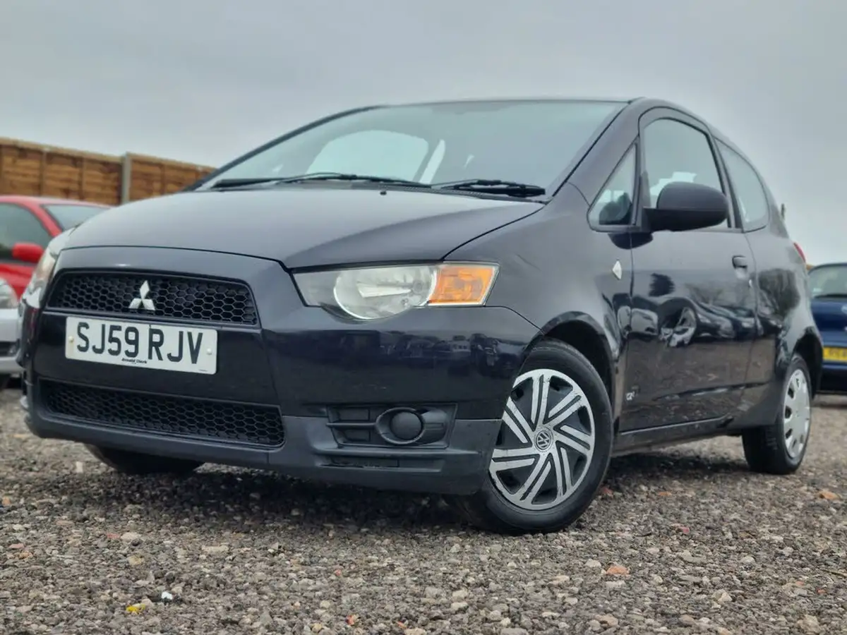 2009-mitsubishi-colt-11-cz1-3d-big-1