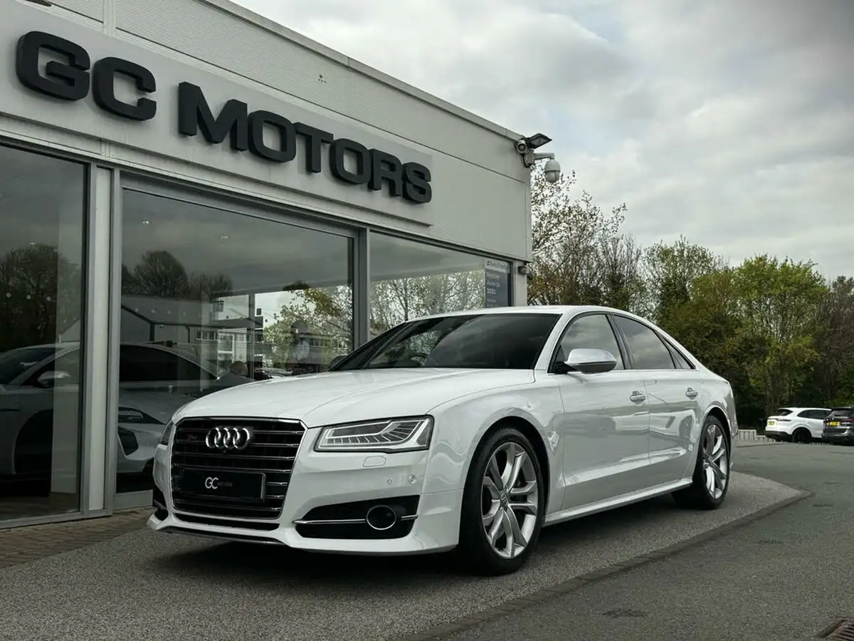 2016-audi-s8-40-tfsi-quattro-520ps-big-71