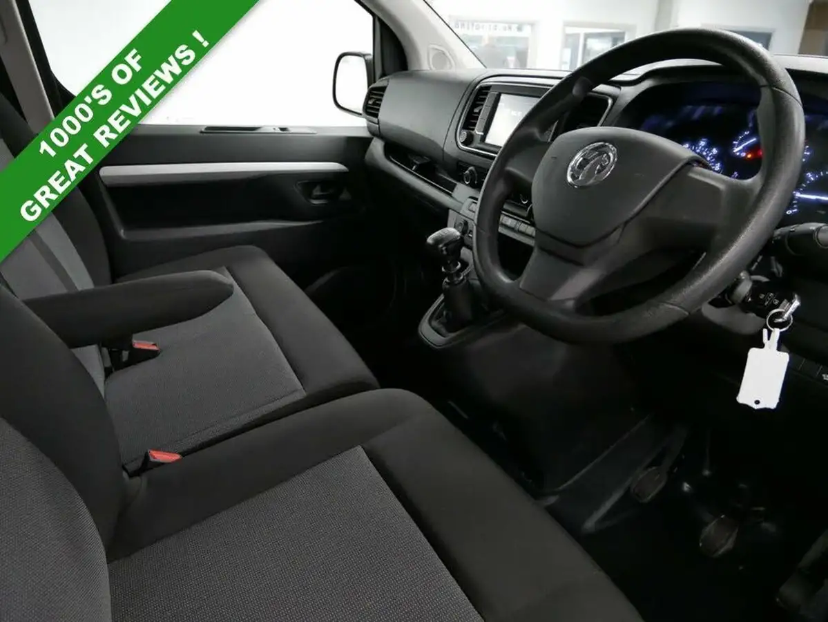 2023-vauxhall-vivaro-20td-3100-l2h1-prime-double-cab-big-10