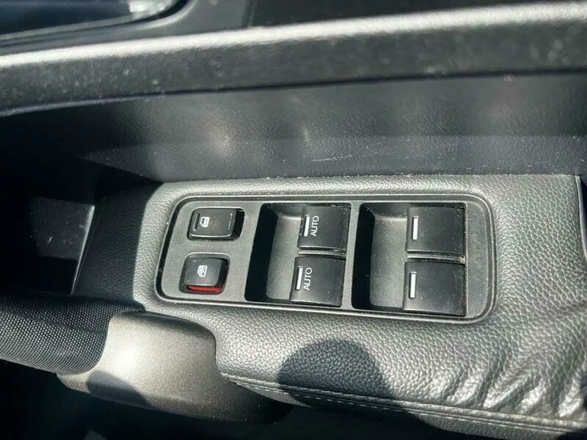 2010-honda-cr-v-22td-es-22i-dtec-big-11