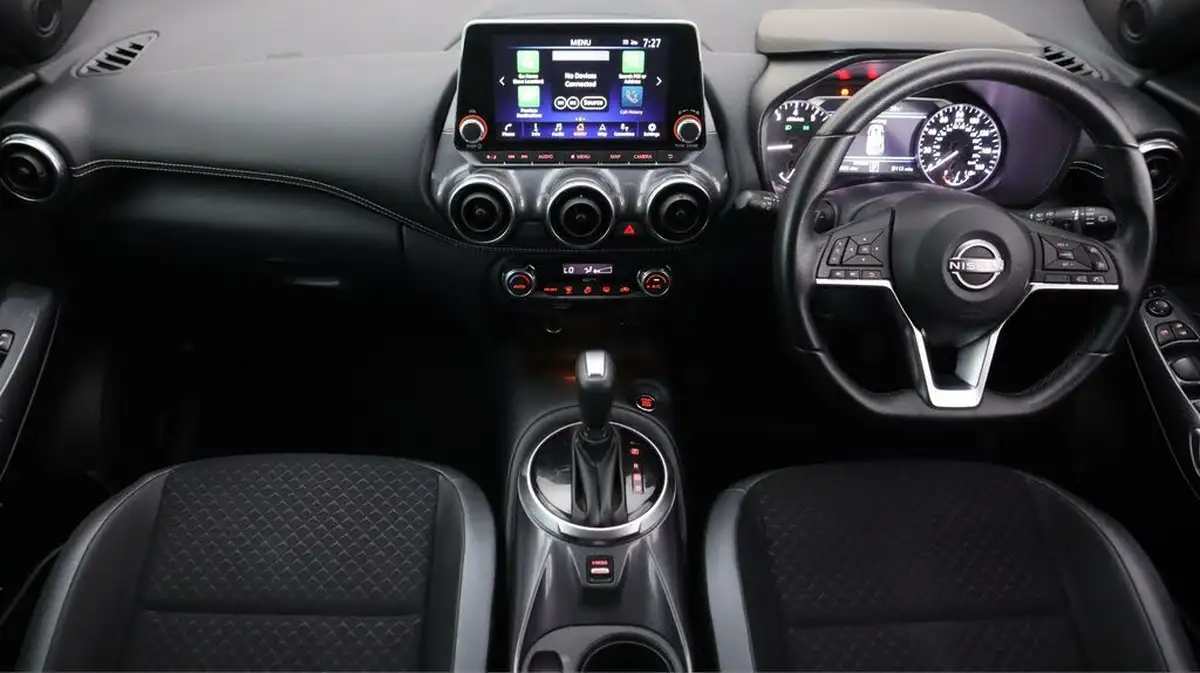 2023-nissan-juke-10-dig-t-n-connecta-dct-big-13