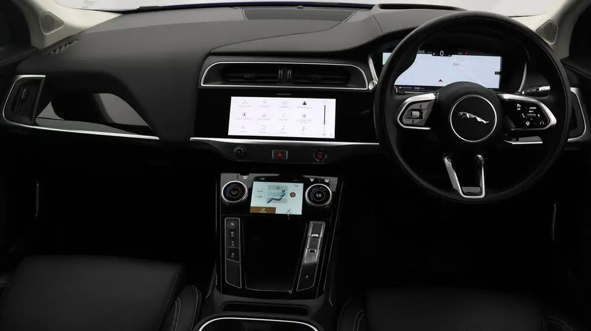 2021-jaguar-i-pace-ev400-hse-big-12