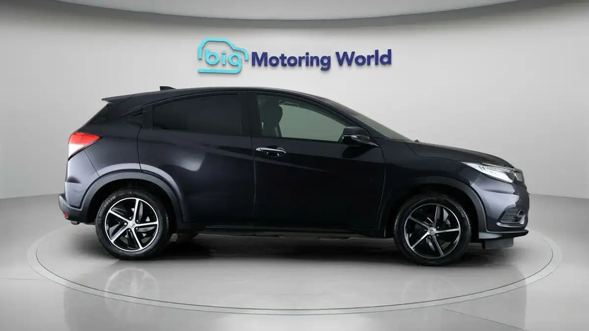2020-honda-hr-v-15-i-vtec-se-big-8