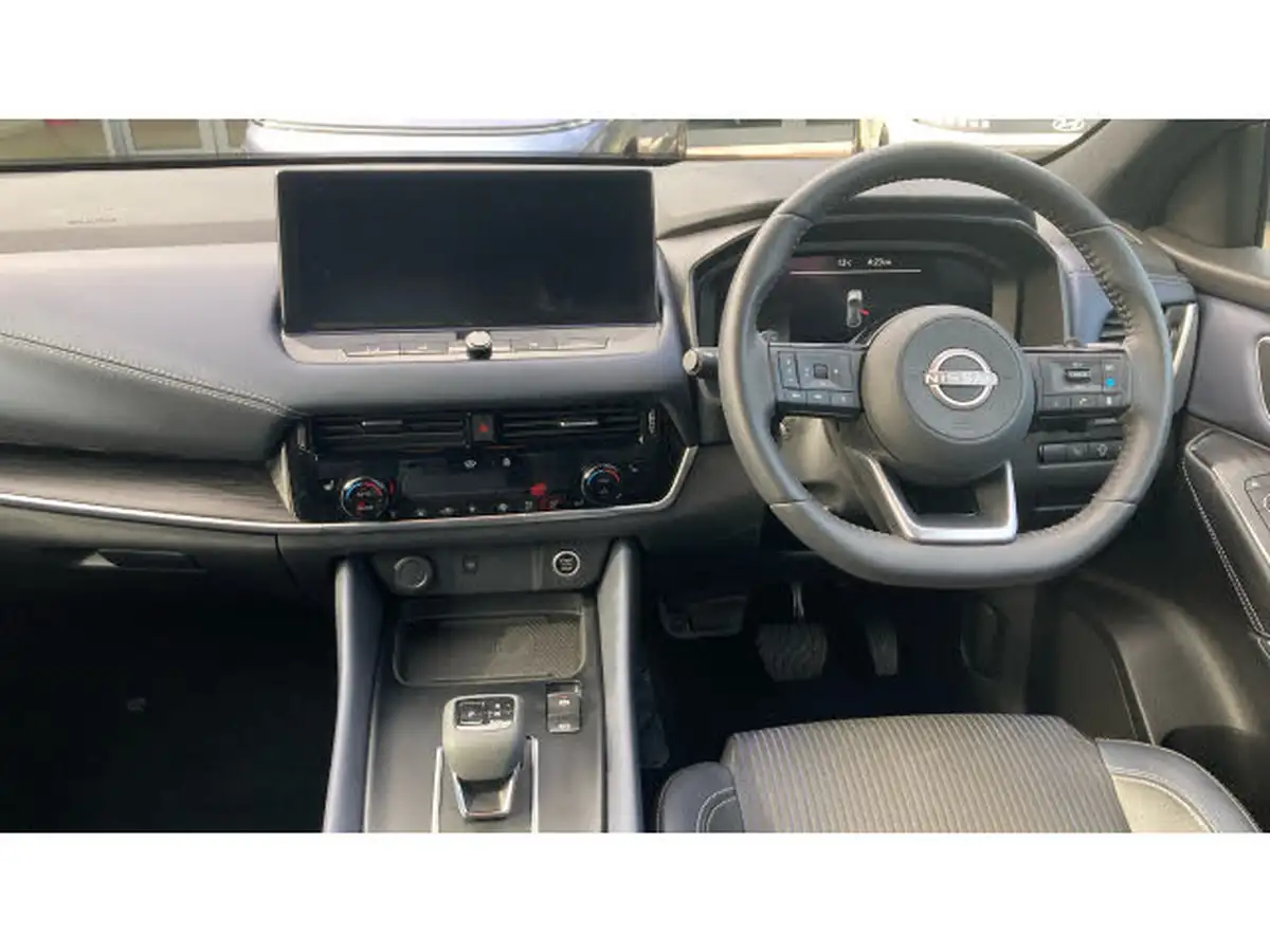 2023-nissan-qashqai-13-dig-t-tekna-158ps-xtronic-big-9
