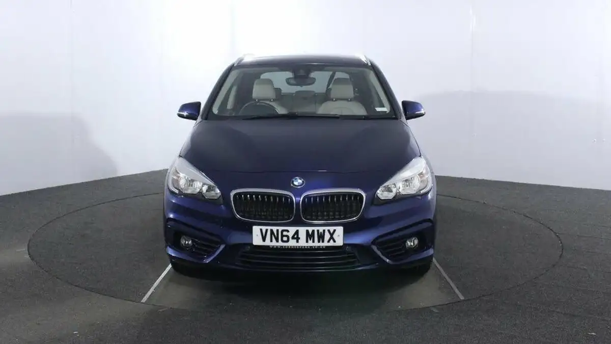 2014-bmw-2-series-15-218i-sport-big-1