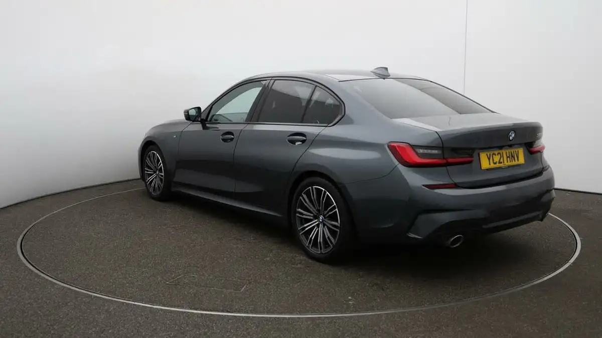 2021-bmw-3-series-20-318i-m-sport-saloon-4d-big-55