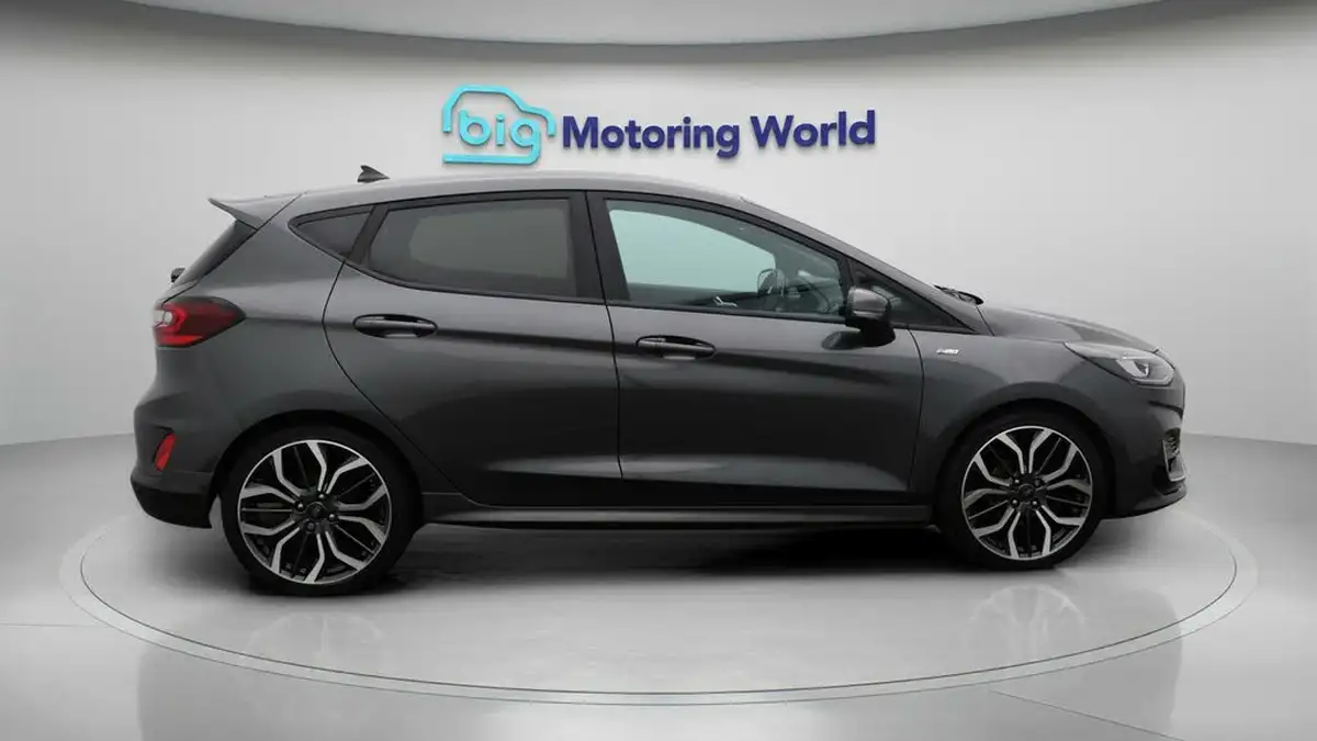 2022-ford-fiesta-10t-st-line-vignale-100ps-5d-big-8
