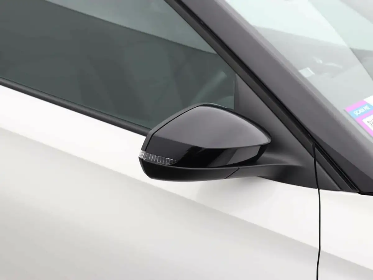 2023-skoda-fabia-10-mpi-colour-edition-big-45
