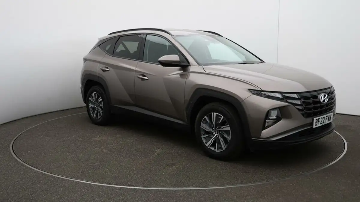 2022-hyundai-tucson-16-t-gdi-se-connect-150ps-big-1