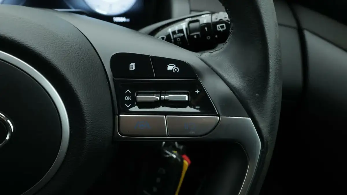 2022-hyundai-tucson-16-t-gdi-se-connect-150ps-big-25