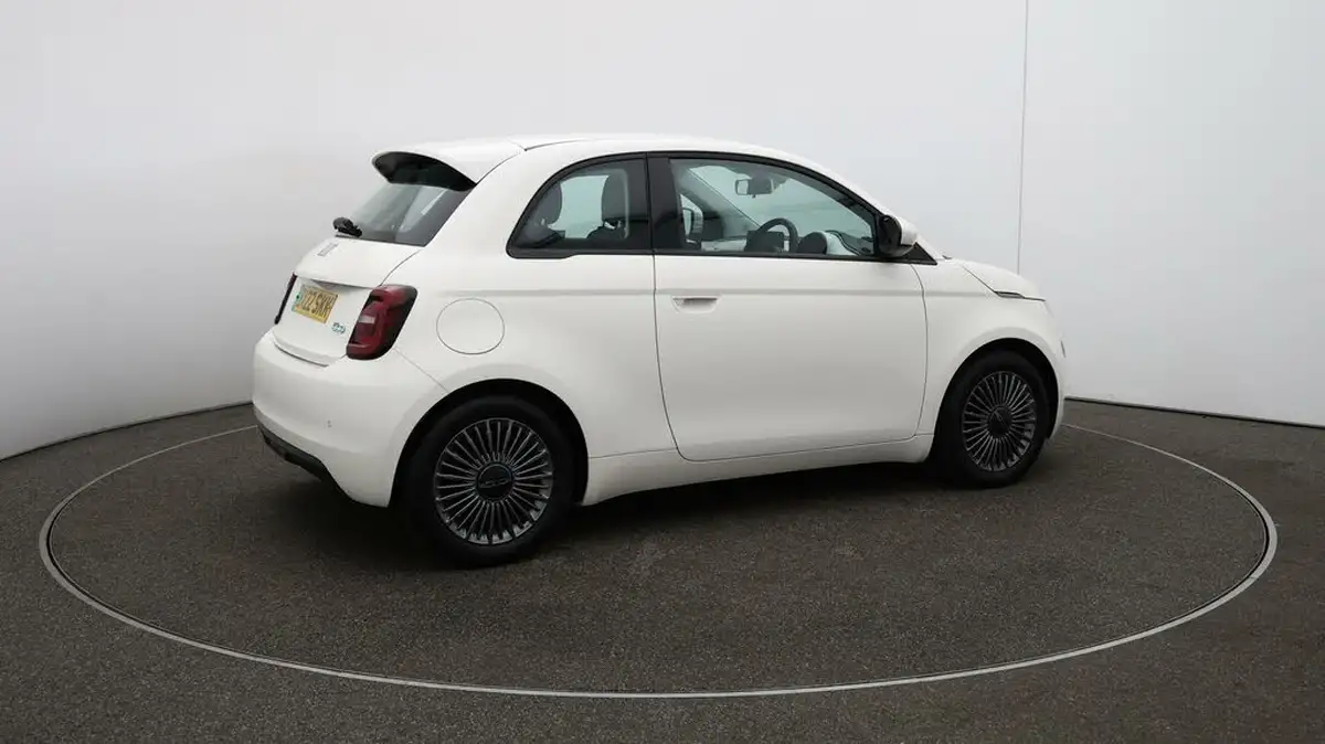 2022-fiat-500-e-icon-117bhp-big-44