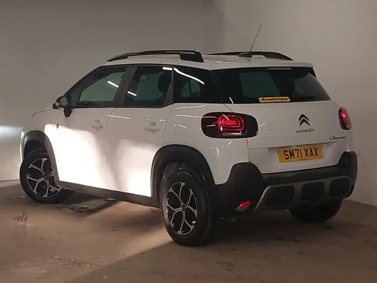 2022-citroen-c3-aircross-12-puretech-c-series-big-1