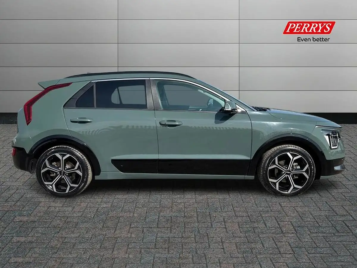2022-kia-niro-16-gdi-139bhp-hev-132kwh-big-2