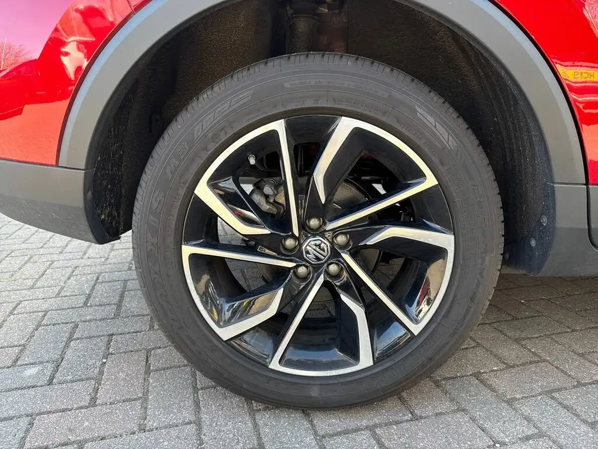 2024-mg-zs-suv-15-vti-tech-exclusive-big-8