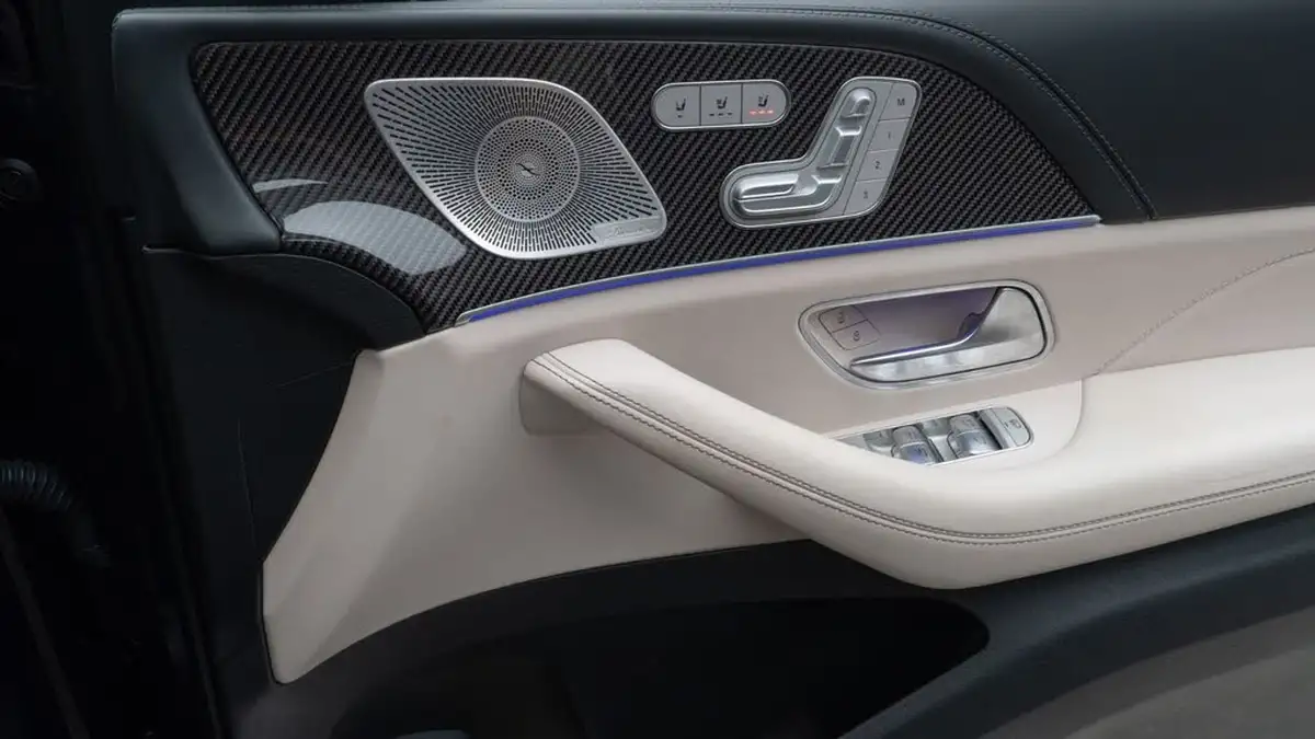 2021-mercedes-benz-gls-class-40-amg-gls63-night-edition-executive-big-42