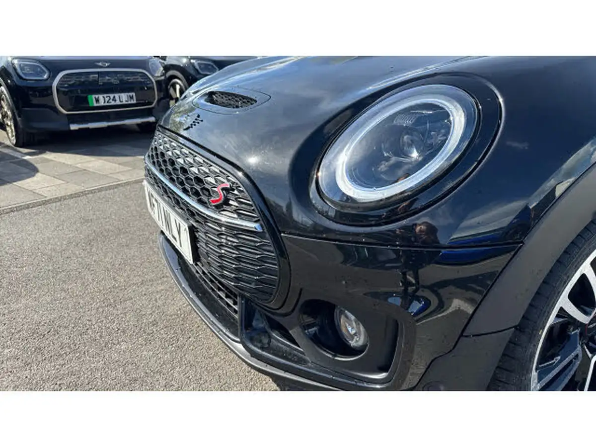 2021-mini-clubman-20-cooper-s-shadow-edition-big-30