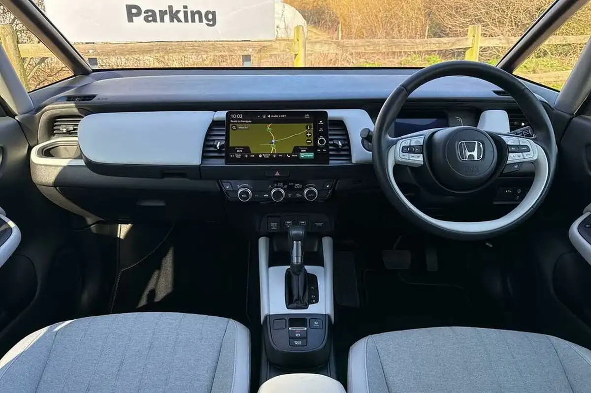 2023-honda-jazz-15-i-mmd-ex-107ps-big-3